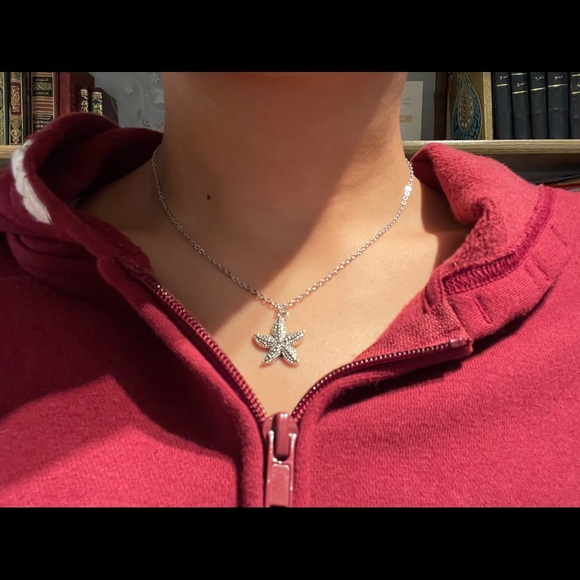 Necklaces - Picture 2 of 9